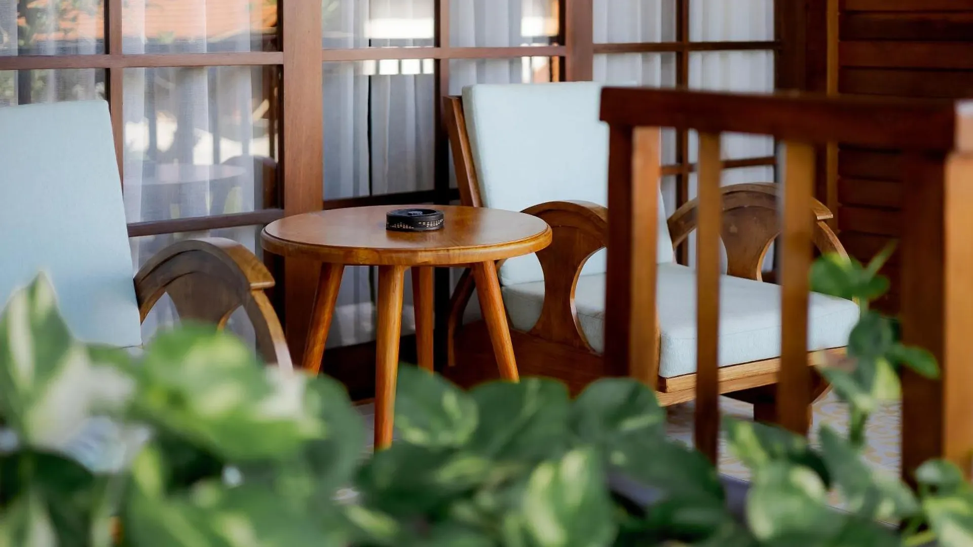 Fourteen Roses Boutique Hotel, Kuta Legian 4*,  Indonesia
